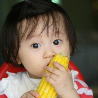 父母必讀親子教育 無(wú)知愛(ài)子方式影響孩子性格